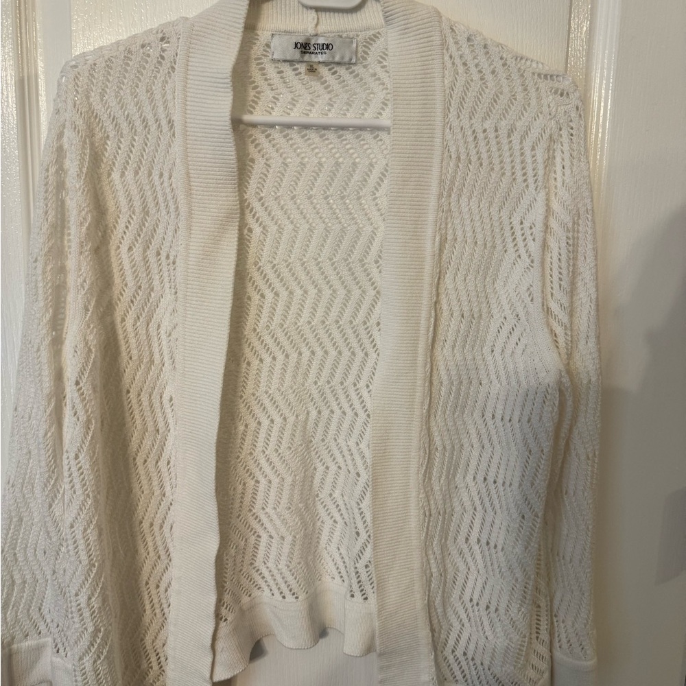 Jones Studio Women’s White cardigan